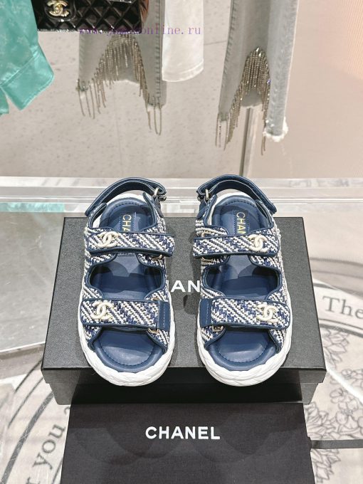 Latest news from 𝗖𝗛𝗔𝗡𝗘𝗟Chanel woolen beach shoes are too explosiveVersatile artifact, super rkq7cft8