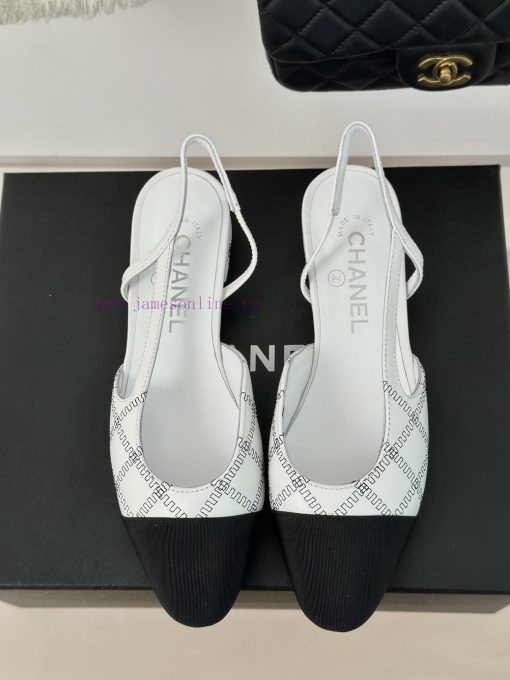 Chanel | Chanel Classic Sling BackColor blocked diamond grid thick heel empty sandalsAlthougzf2e4inv - Image 5
