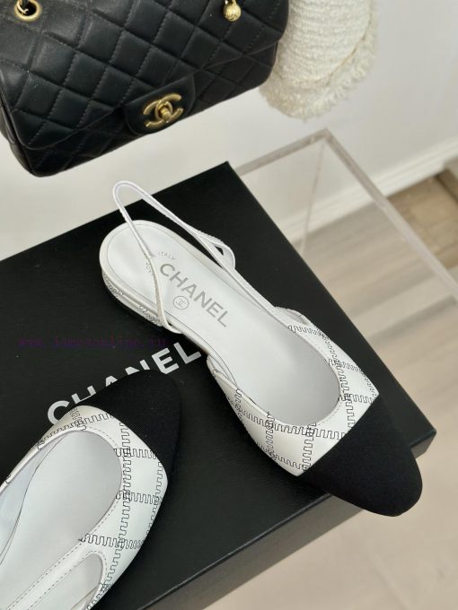 Chanel | Chanel Classic Sling BackColor blocked diamond grid thick heel empty sandalsAlthougzf2e4inv - Image 6