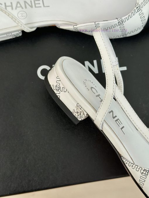 Chanel | Chanel Classic Sling BackColor blocked diamond grid thick heel empty sandalsAlthougzf2e4inv - Image 7