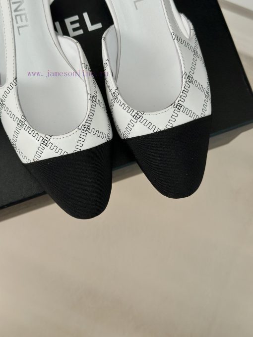 Chanel | Chanel Classic Sling BackColor blocked diamond grid thick heel empty sandalsAlthougzf2e4inv - Image 8