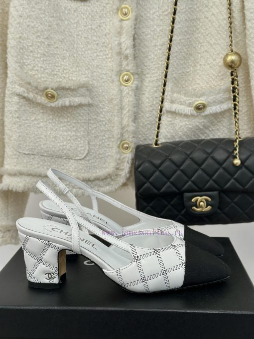Chanel | Chanel Classic Sling BackColor blocked diamond grid thick heel empty sandalsAlthougknhodvlj - Image 2