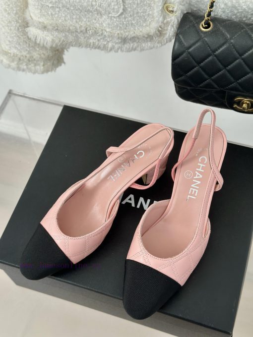Chanel | Chanel Classic Sling BackColor blocked diamond grid thick heel empty sandalsAlthougyr8v05wo - Image 3