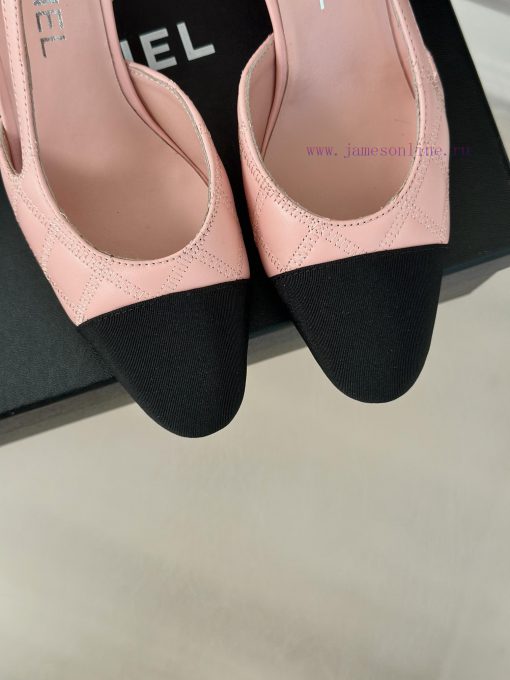Chanel | Chanel Classic Sling BackColor blocked diamond grid thick heel empty sandalsAlthougyr8v05wo - Image 8