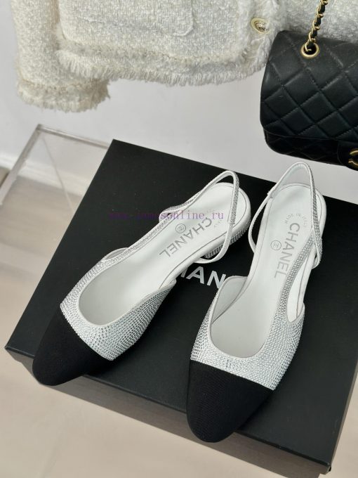 Chanel | Chanel Classic Water Diamond Backhole SandalsThis is probably the legendary princesku3vsxk4 - Image 3