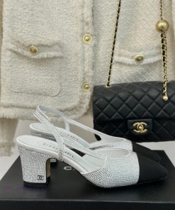 Chanel | Chanel Classic Water Diamond Backhole SandalsThis is probably the legendary princeszoottqkt