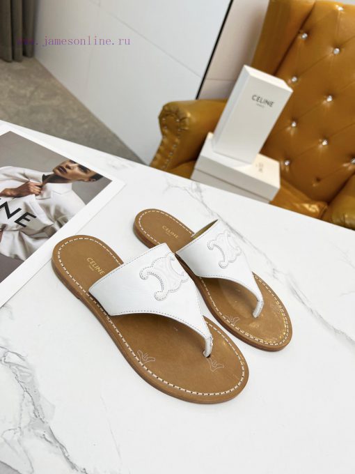 CELINE's 2024 Spring/Summer New Product: Toe Clamping Shoes. The upper is made of calf leathrrjunj5h