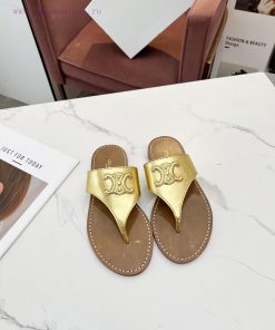 CELINE's 2024 Spring/Summer New Product: Toe Clamping Shoes. The upper is made of calf leath91dloz61