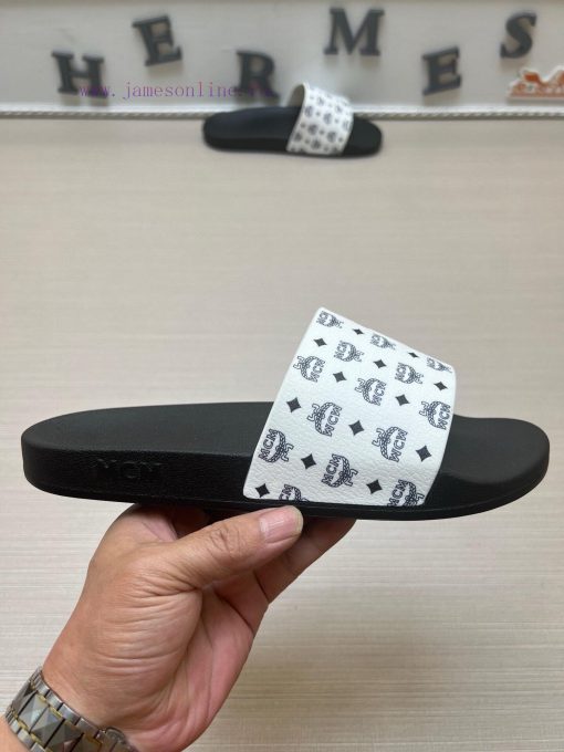 MCM's latest popular fashion slippers, with original 11 mold opening on the official website626v26un - Image 6