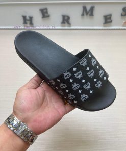 MCM's latest popular fashion slippers, with original 11 mold opening on the official websitezp4cqs3u