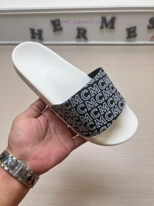MCM's latest popular fashion slippers, with original 11 mold opening on the official websiteywvydrjd - Image 2