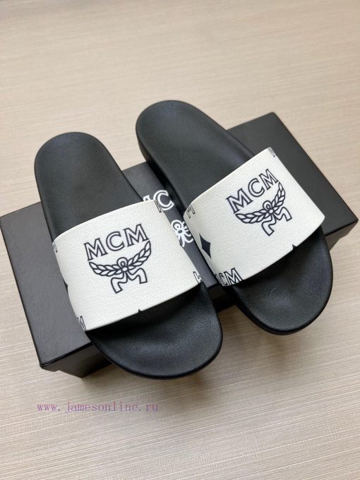 MCM's latest popular fashion slippers, with original 11 mold opening on the official websitef3o35ls3 - Image 4