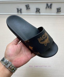 MCM's latest popular fashion slippers, with original 11 mold opening on the official website2metqoi1