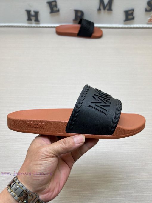 MCM's latest popular fashion slippers, with original 11 mold opening on the official websitex52mke3m - Image 6