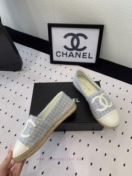 Chanel's new fisherman shoes are designed and made with heavy craftsmanship in summer. They zvg6dosd - Image 3