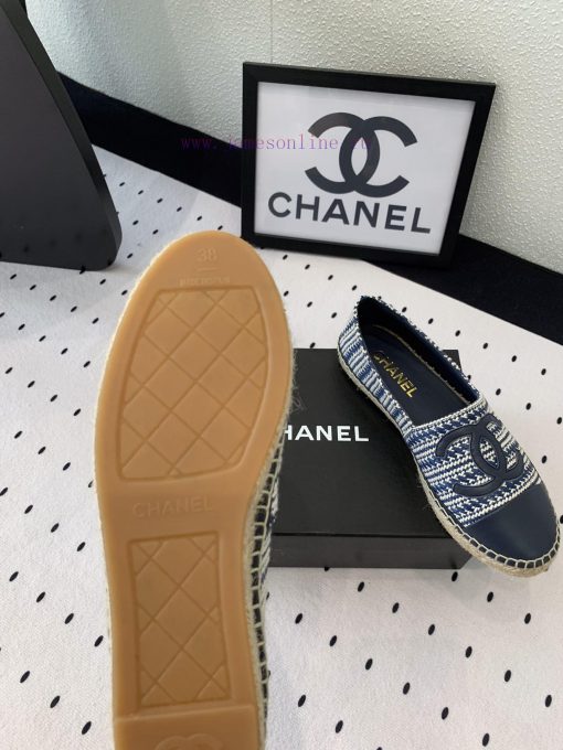 Chanel's new fisherman shoes are designed and made with heavy craftsmanship in summer. They 8tgqv7v5 - Image 10