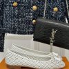 L * V Donkey 24S popular hollowed out designFlat sole shoesThe shoe upper is made of customiq91q5sl0