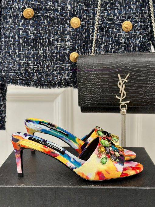 DoOLCE&GABBANA24SSpring and summer new product rhinestone high-heeled slippersThe fabric is 9kidl8ht