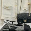 Chanel | Chanel Classic Sling BackColor blocked thick heel empty sandalsAlthough it is one oets124ni