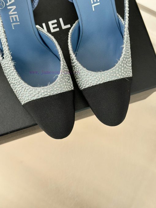 Chanel | Chanel Classic Sling BackColor blocked thick heel empty sandalsAlthough it is one o022nr6a2 - Image 8