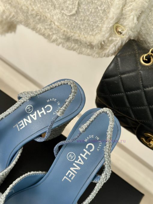 Chanel | Chanel Classic Sling BackColor blocked thick heel empty sandalsAlthough it is one o022nr6a2 - Image 9