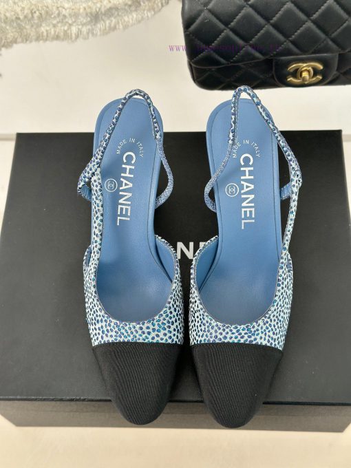 Chanel | Chanel Classic Sling BackColor blocked thick heel empty sandalsAlthough it is one or1xv1f9e - Image 5