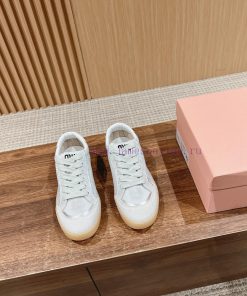 𝐌𝐢𝐮𝐌𝐢𝐮 Miu Miu's new American retro style~A must-have for dirty shoes with a stylish and styi4jc6a28