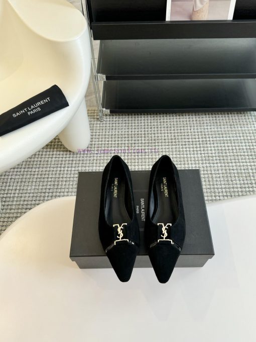 SAINT LAURENT YSL pointed flat sole single shoeWho loves these retro animal patterned flat sa4pfxmc5