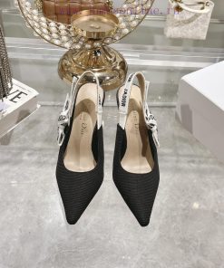 J'Adipor Dior Classic Bow High Heels Cat Heels SandalsThe first thing I felt when I got it wv4we1422