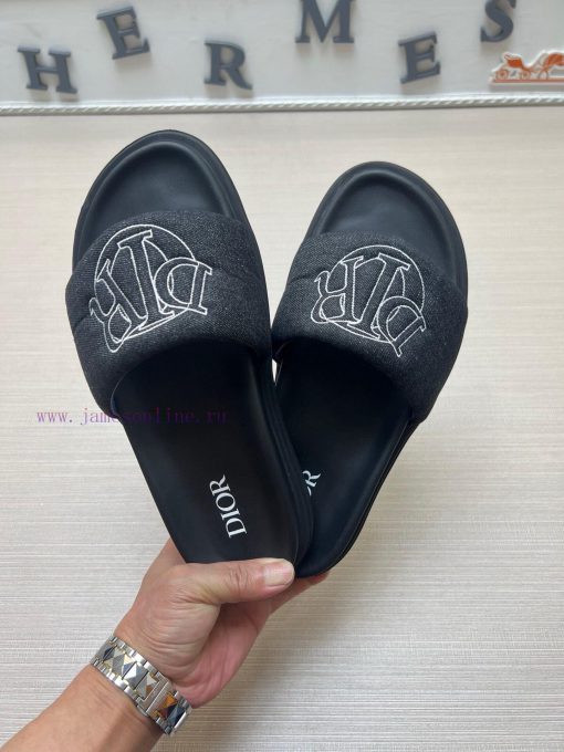 Dior men's slippers, a popular item on the official Dior website, are now available for salwy0gcidc - Image 3