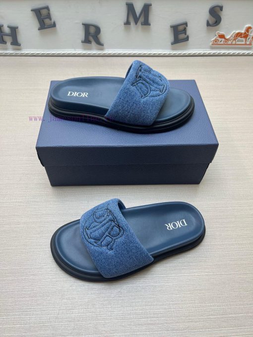 Dior men's slippers, a popular item on the official Dior website, are now available for saledyb1l1ub - Image 5