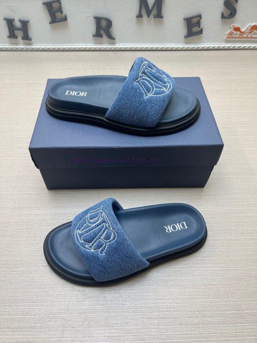 Dior men's slippers, a popular item on the official Dior website, are now available for salerns23b4i - Image 5