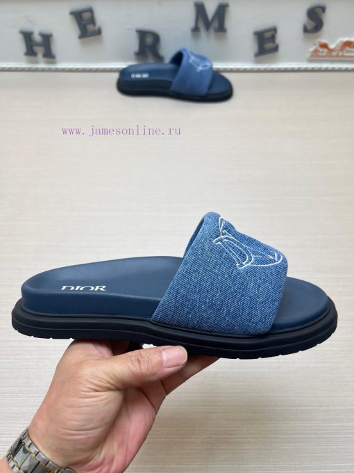 Dior men's slippers, a popular item on the official Dior website, are now available for salerns23b4i - Image 6