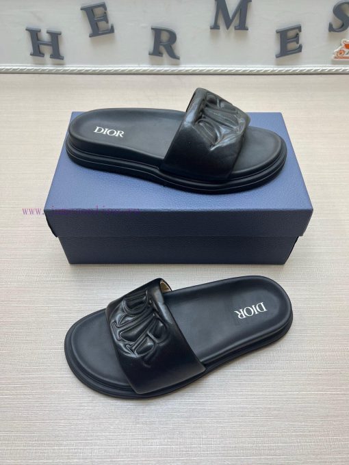 Dior men's slippers, a popular item on the official Dior website, are now available for salee86uu3r3 - Image 5