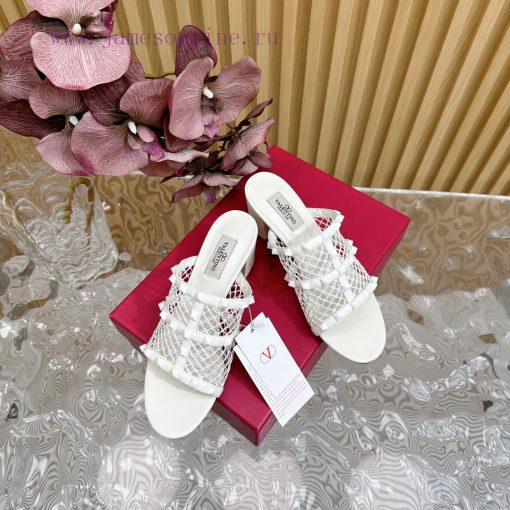 Top tier2024 Early Spring Fashion Show Update Valentino Striped Deep Mouth Half Drag/Flat/Hi80ea8g7n - Image 5