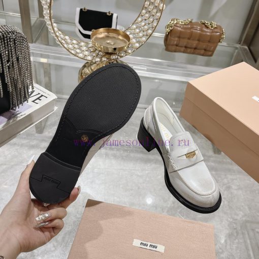 24 Autumn/Winter New Collection: Changmiumiu's newly released high-heeled coin loafers are hk3ilq0as - Image 10