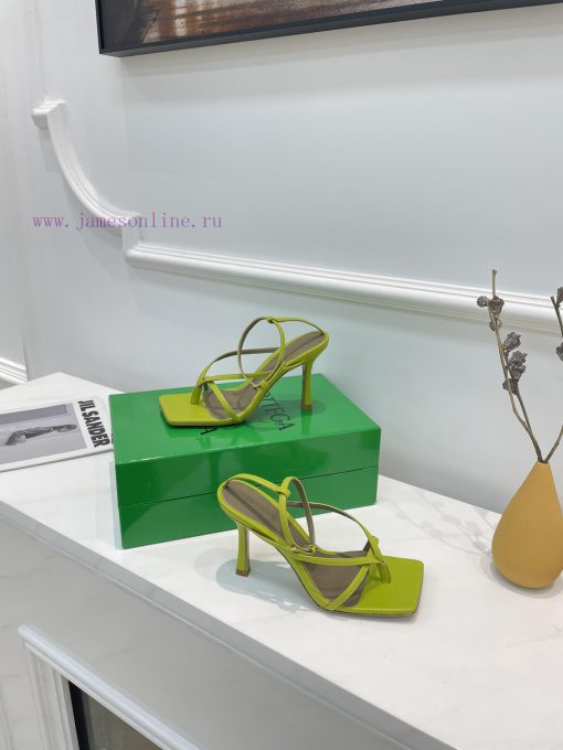 BV Butterfly Home 12 Color Strap Sandals Sky BlueBOTTEGA VENETA Strap Toe Sandals Continue tkw94zdzv - Image 3