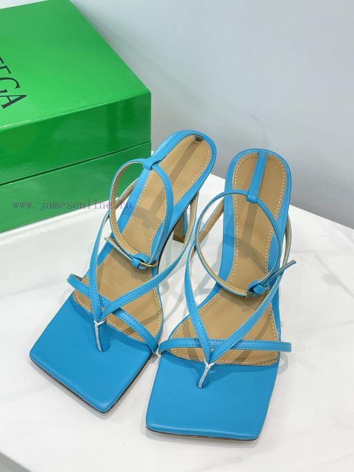BV Butterfly Home 12 Color Strap Sandals Sky BlueBOTTEGA VENETA Strap Toe Sandals Continue txnybiica - Image 10