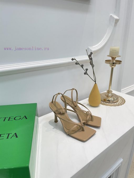 BV Butterfly Home 12 Color Strap Sandals Sky BlueBOTTEGA VENETA Strap Toe Sandals Continue tc1xboot9 - Image 8
