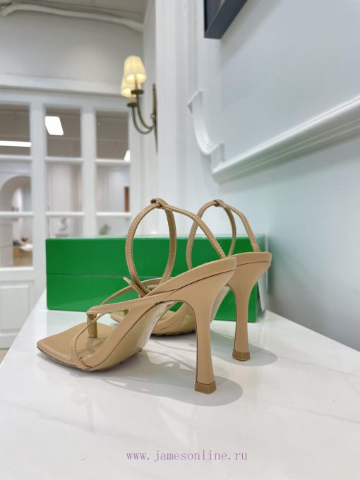 BV Butterfly Home 12 Color Strap Sandals Sky BlueBOTTEGA VENETA Strap Toe Sandals Continue tc1xboot9 - Image 9