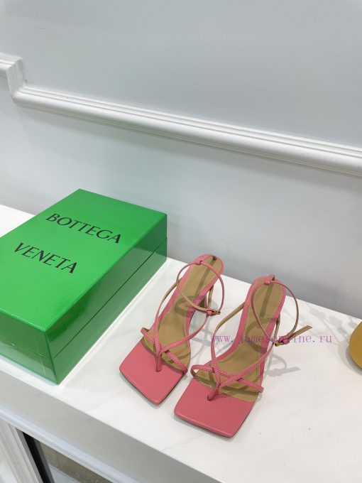 BV Butterfly Home 12 Color Strap Sandals Sky BlueBOTTEGA VENETA Strap Toe Sandals Continue tf3zxg4r4 - Image 5