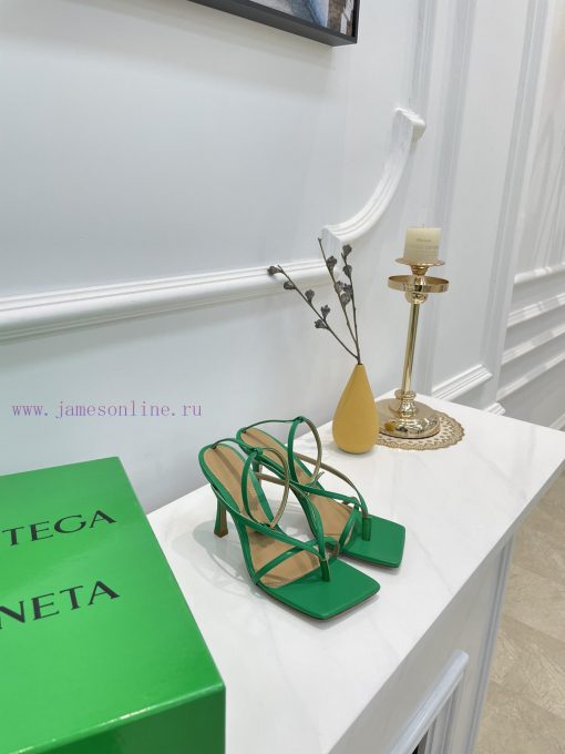 BV Butterfly Home 12 Color Strap Sandals Sky BlueBOTTEGA VENETA Strap Toe Sandals Continue tl1wgbmm2 - Image 10