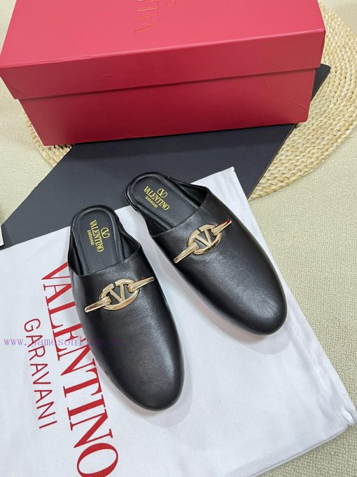 Valentino 2024 SS Spring/Summer New Product Baotou Half Dragged Golden V-Button Element Mullyzq7nrt2 - Image 2