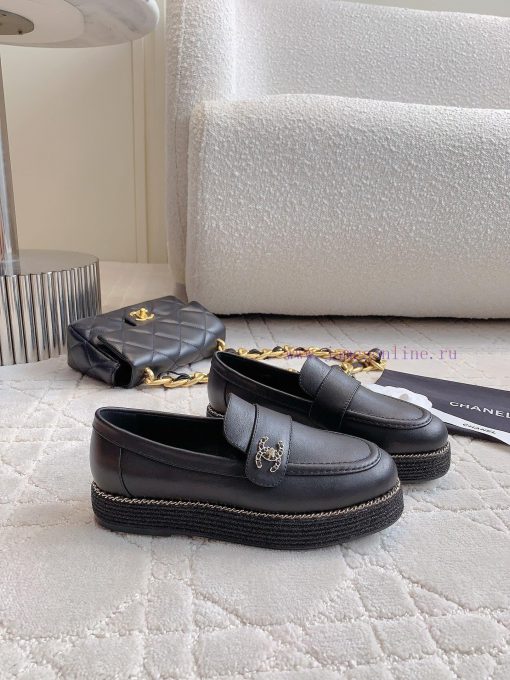 Chanel's new loafers classic chain decoration simple and atmospheric chain logo exquisite an00b6re7z - Image 4