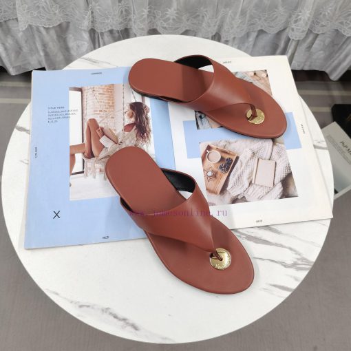 YSL launches the new 2024 model with a flat bottomed toe trailerPerfect attention to detailUbriwgl6m - Image 4