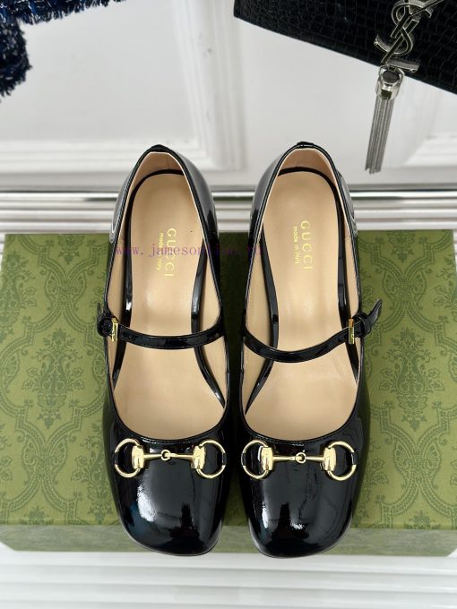 Gucci's timeless classic style with a horseneck buckle, fashionable Mary Jane single shoeOria3vmzszn - Image 5