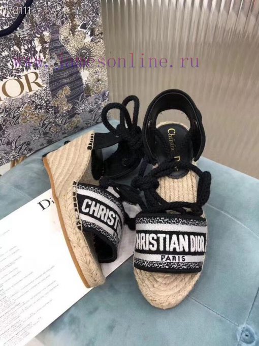 Top Original 11 RemakesDior 2024 Spring/Summer CollectionPattern Jacquard Embroidered Fisher8fqa46hl - Image 3