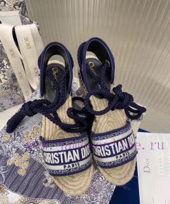 Top Original 11 RemakesDior 2024 Spring/Summer CollectionPattern Jacquard Embroidered Fisherrt2prefb