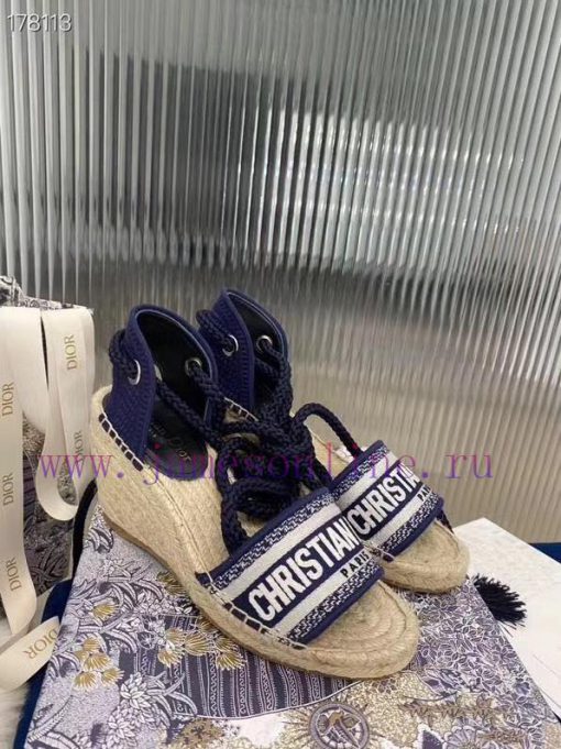 Top Original 11 RemakesDior 2024 Spring/Summer CollectionPattern Jacquard Embroidered Fisherrt2prefb - Image 5