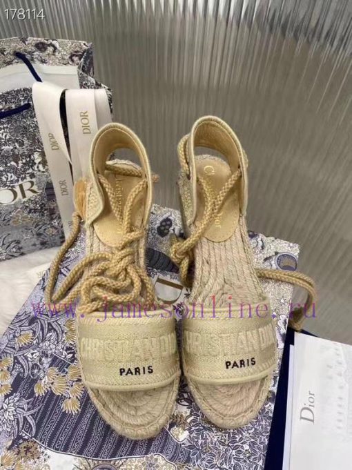 Top Original 11 RemakesDior 2024 Spring/Summer CollectionPattern Jacquard Embroidered Fishergh2d13l3 - Image 2